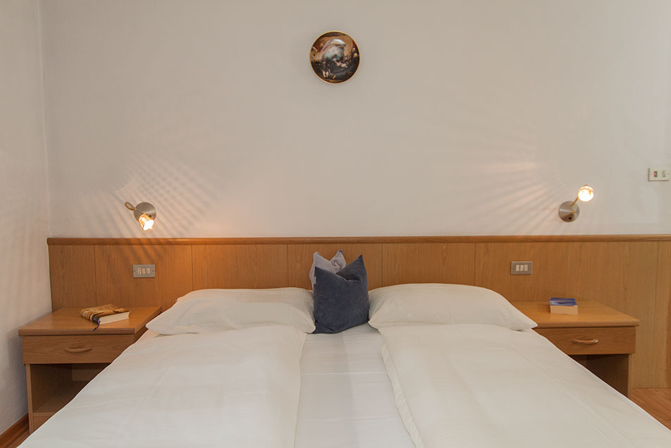 Apartment 4 - Ferienwohnung Haus Martagon in St. Ulrich in Gröden